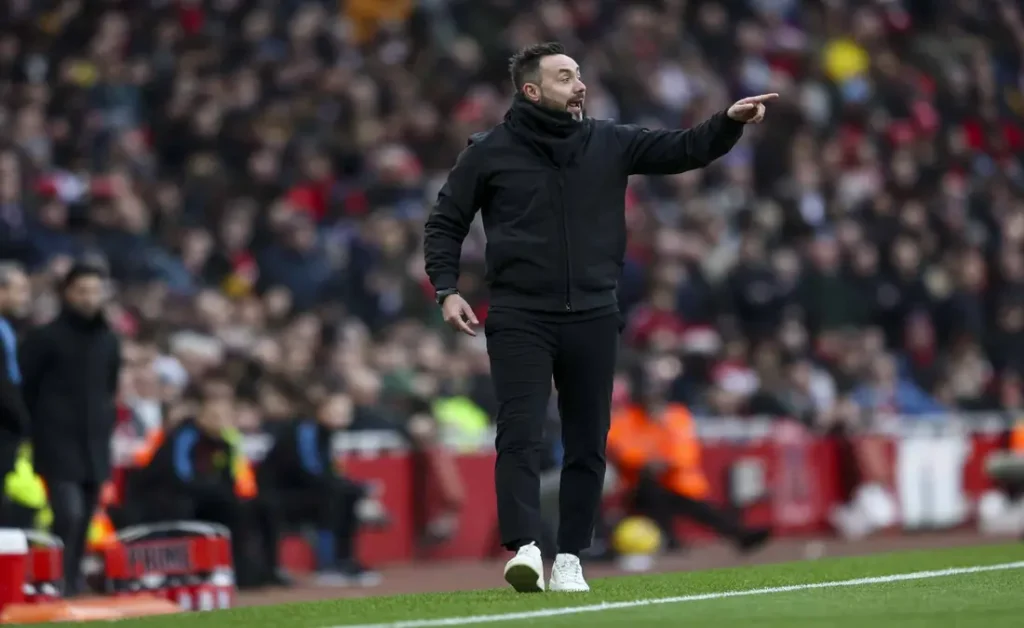 روبرتو دي زيربي مدرب توتنهام - المصدر (Getty images)